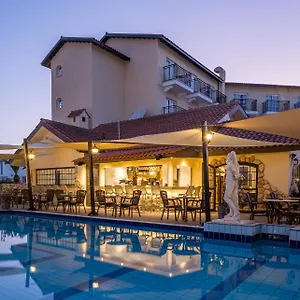 3* Hotel Anais Bay